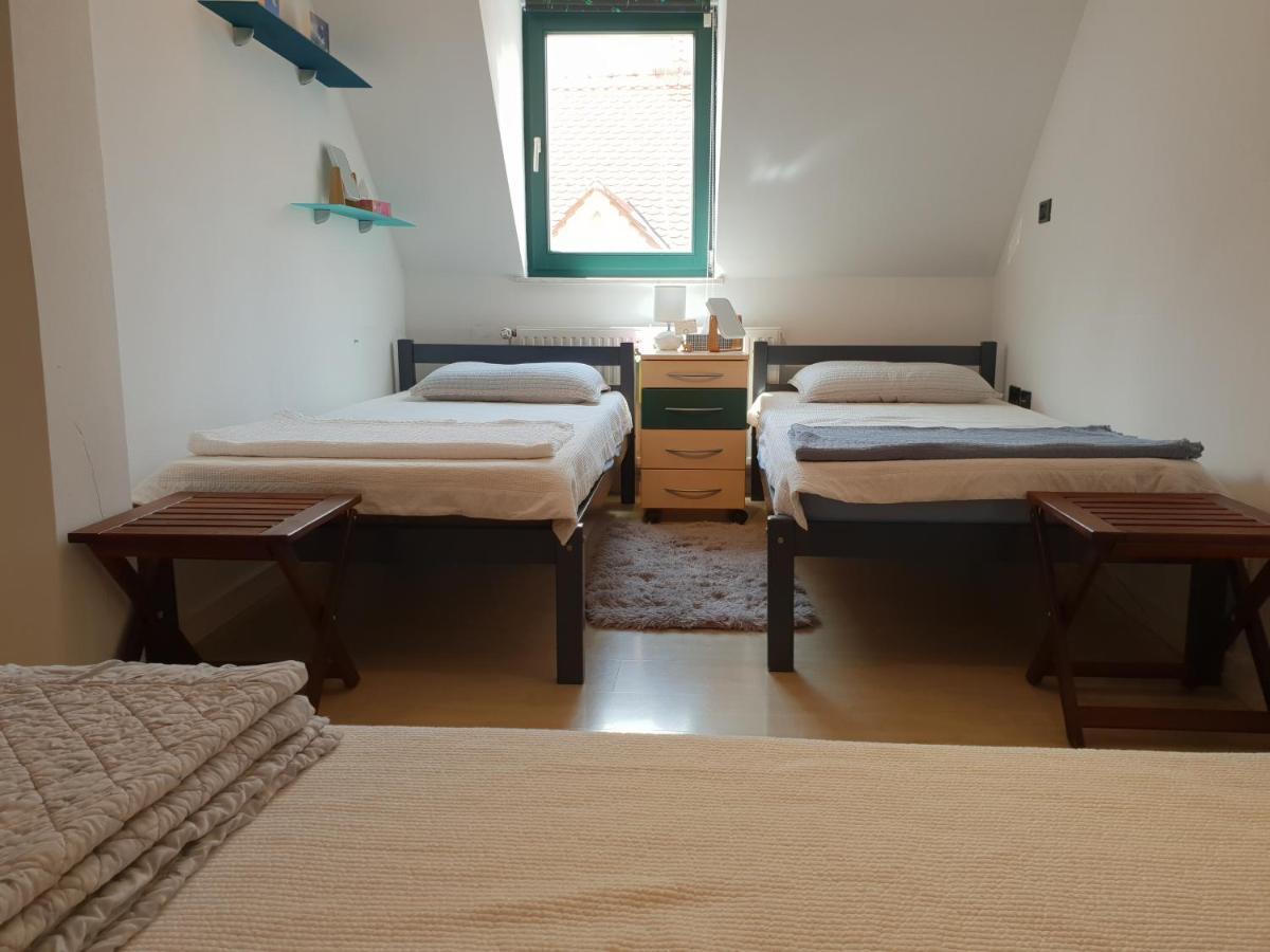 Dolac Guesthouse Zagreb Exterior photo